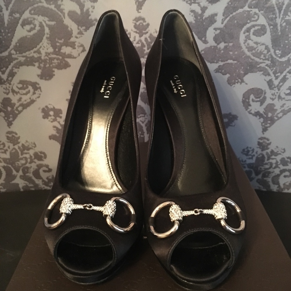 Brand New GUCCI Crystal Horsebit Peep Toe Pumps